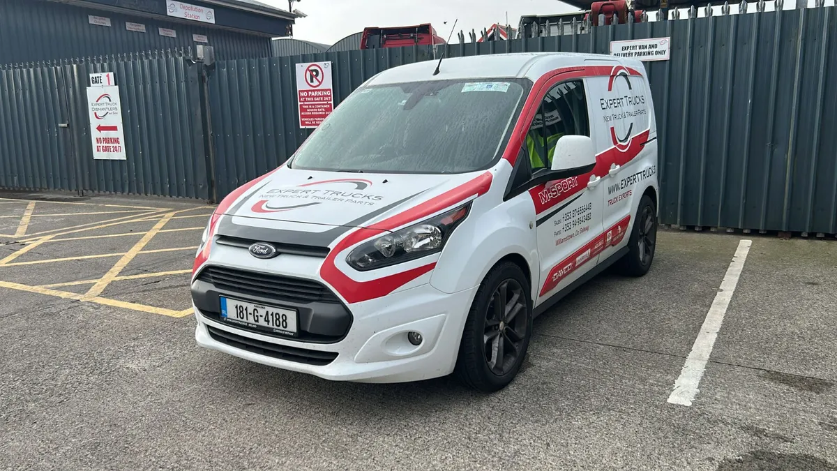 2018 Ford Connect | For Sale - Image 4