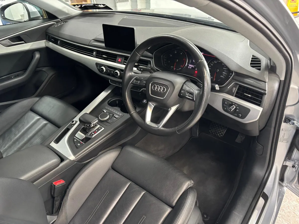 Audi A4 2019.  35TDI   SE. S TRONIC. - Image 3