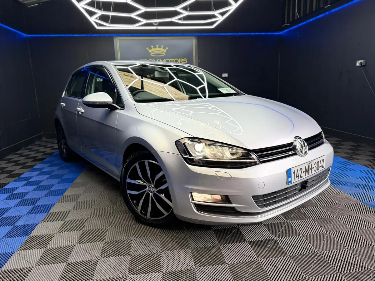 VW GOLF HIGHLINE,1.4,Automatic,LIKE NEW - Image 3