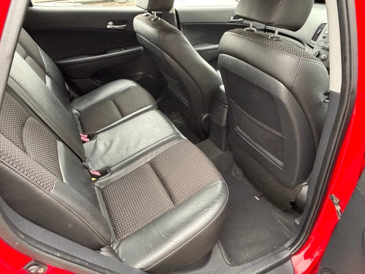 Hyundai i30 2009 New Nct - Image 4