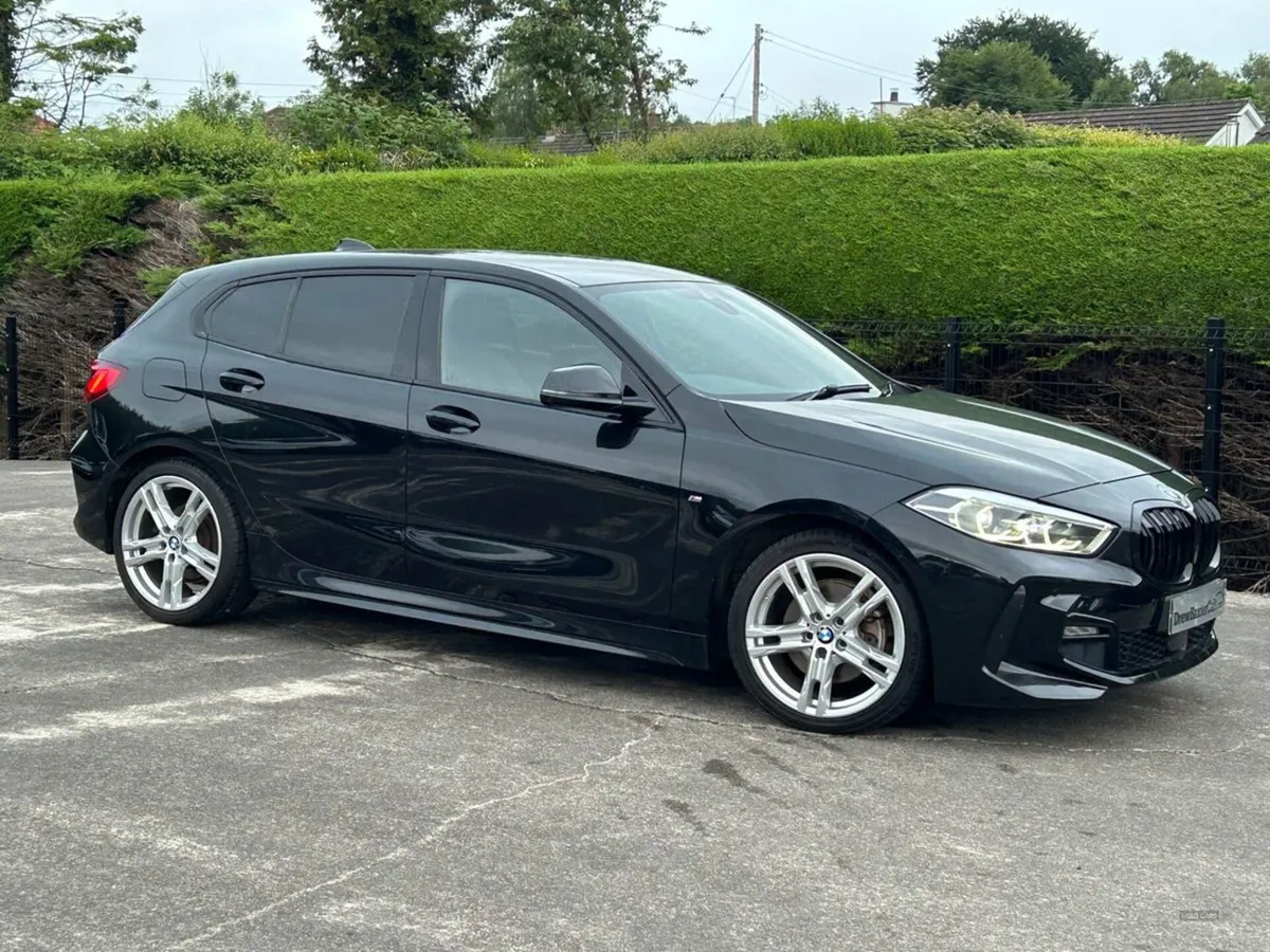 BMW 1 Series Diesel Hatchback - Image 2