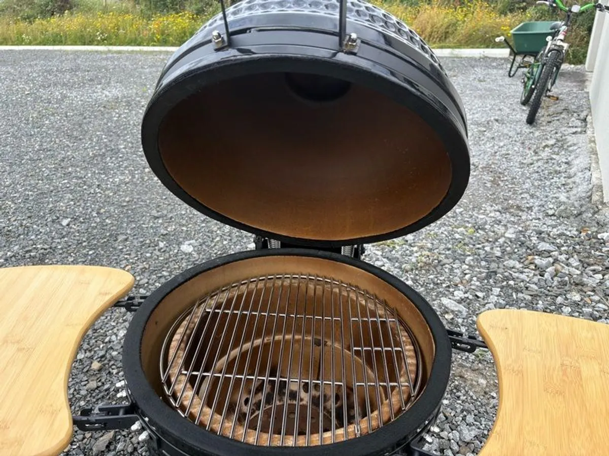 kamado BBQ grill - Image 2