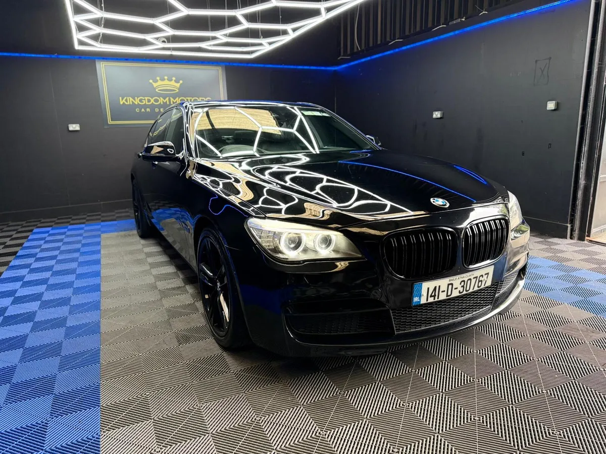 BMW 7-Series 2014,SUNROOF,High spec - Image 3
