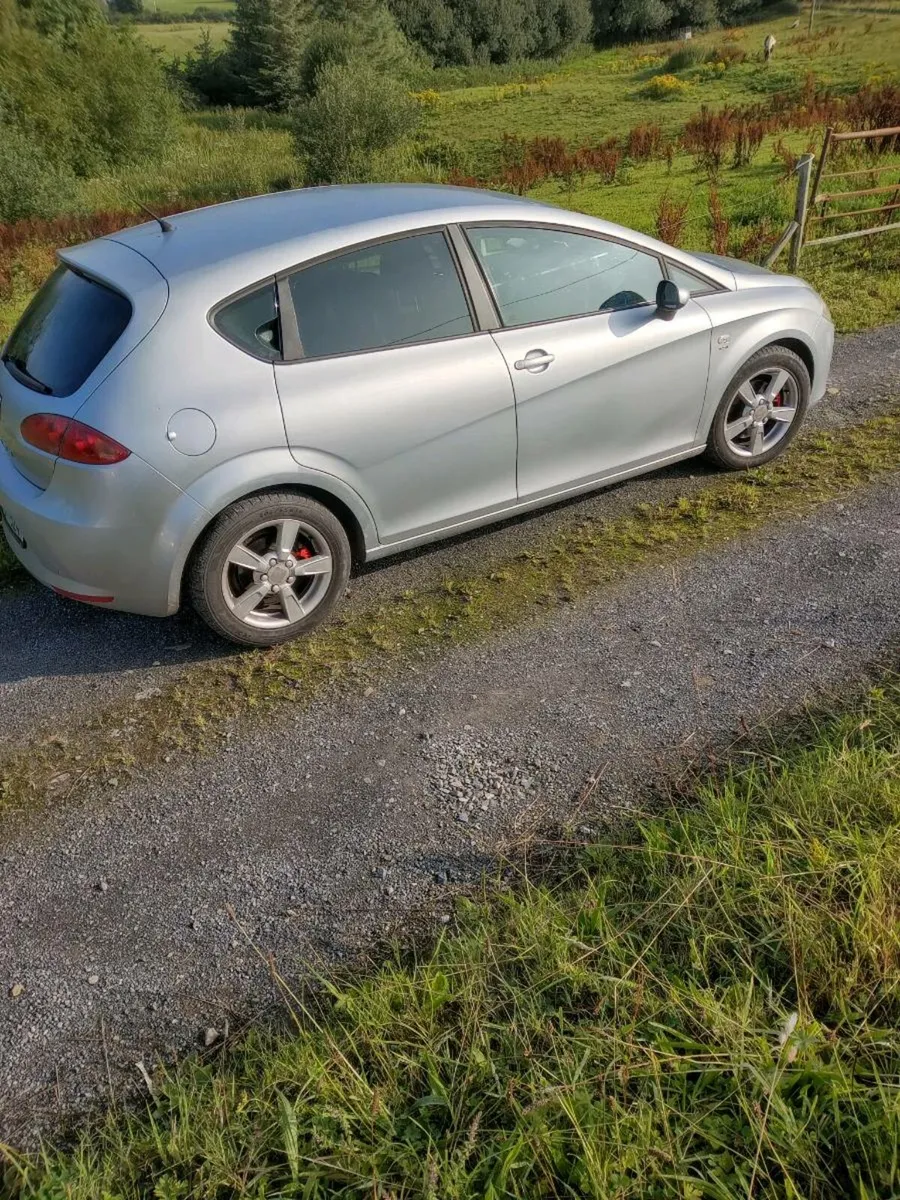Seat Leon 2010 - Image 2