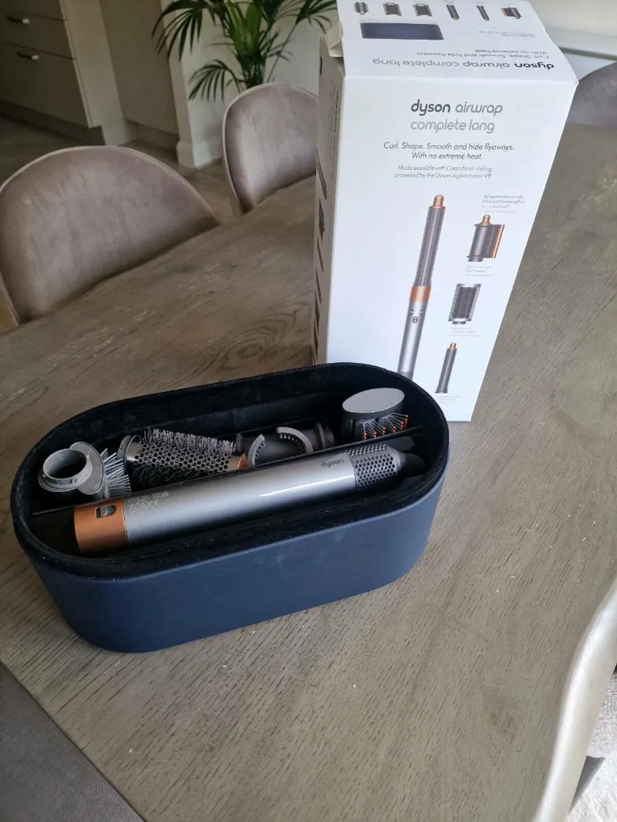 Dyson Airwrap Long Complete Hair - Image 4