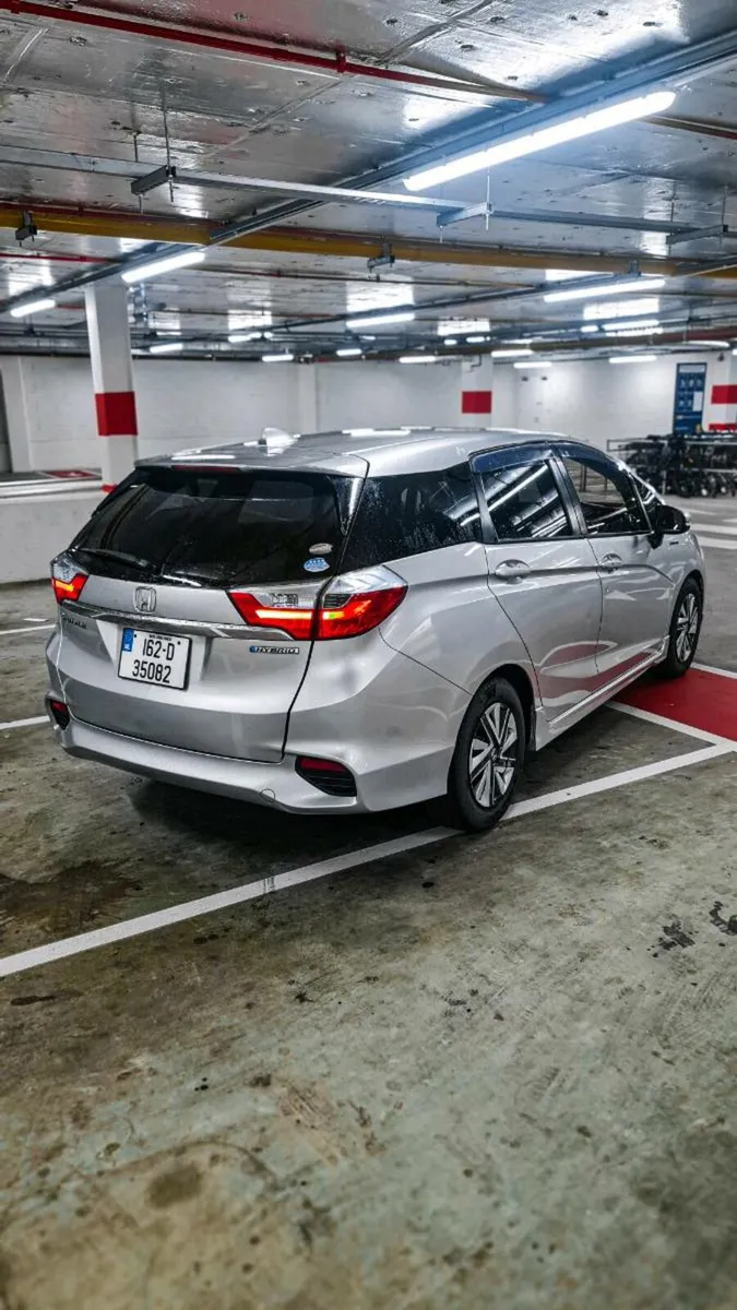 Honda shuttle - Image 3
