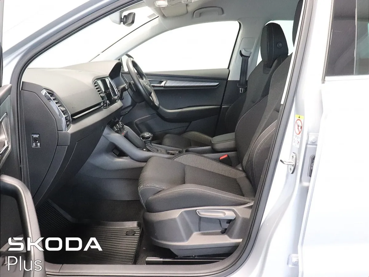 Karoq 1.5 TSI 150 BHP DSG SELECTION PLUS - Image 4