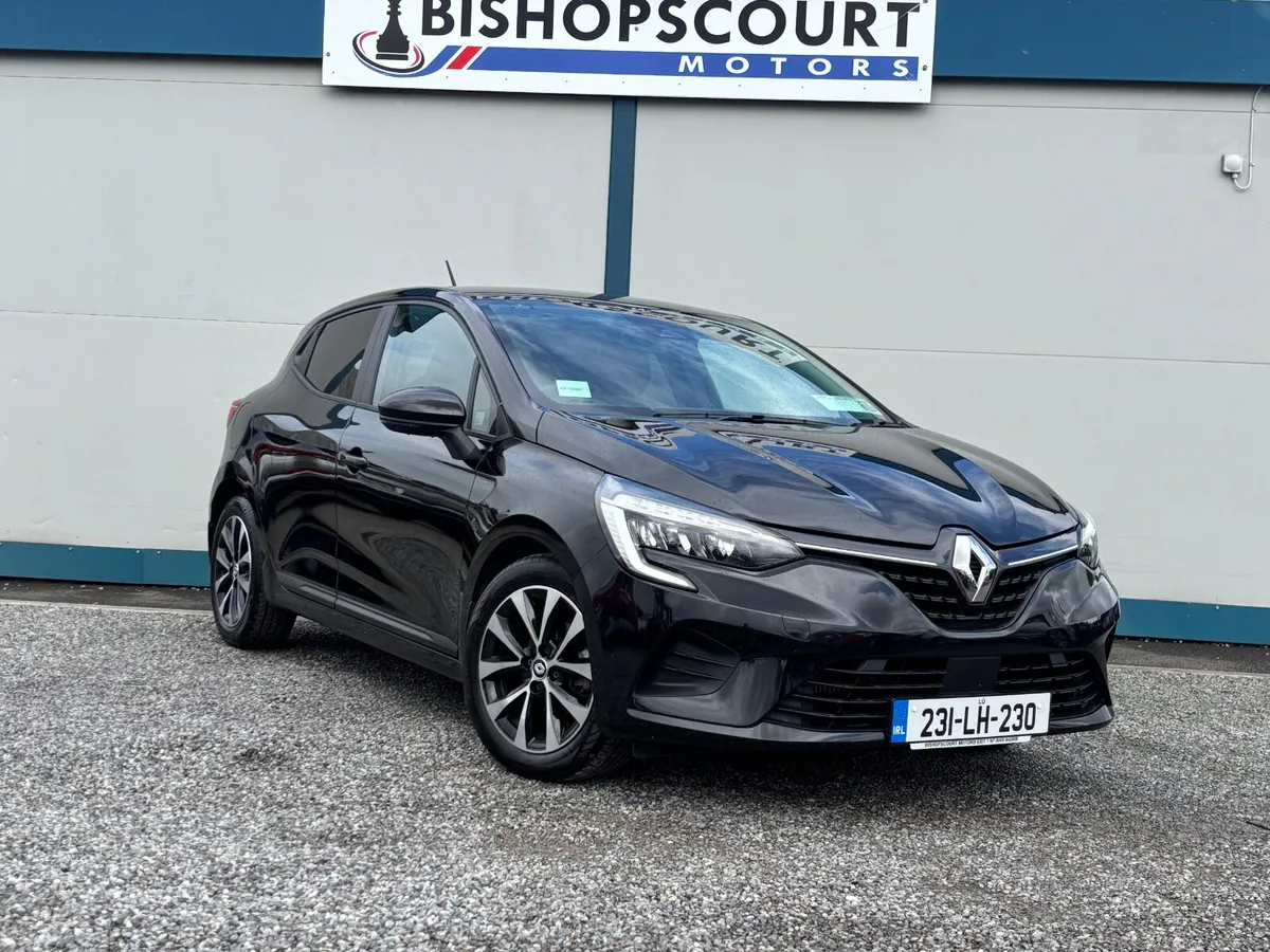Renault Clio 2023 - Image 2