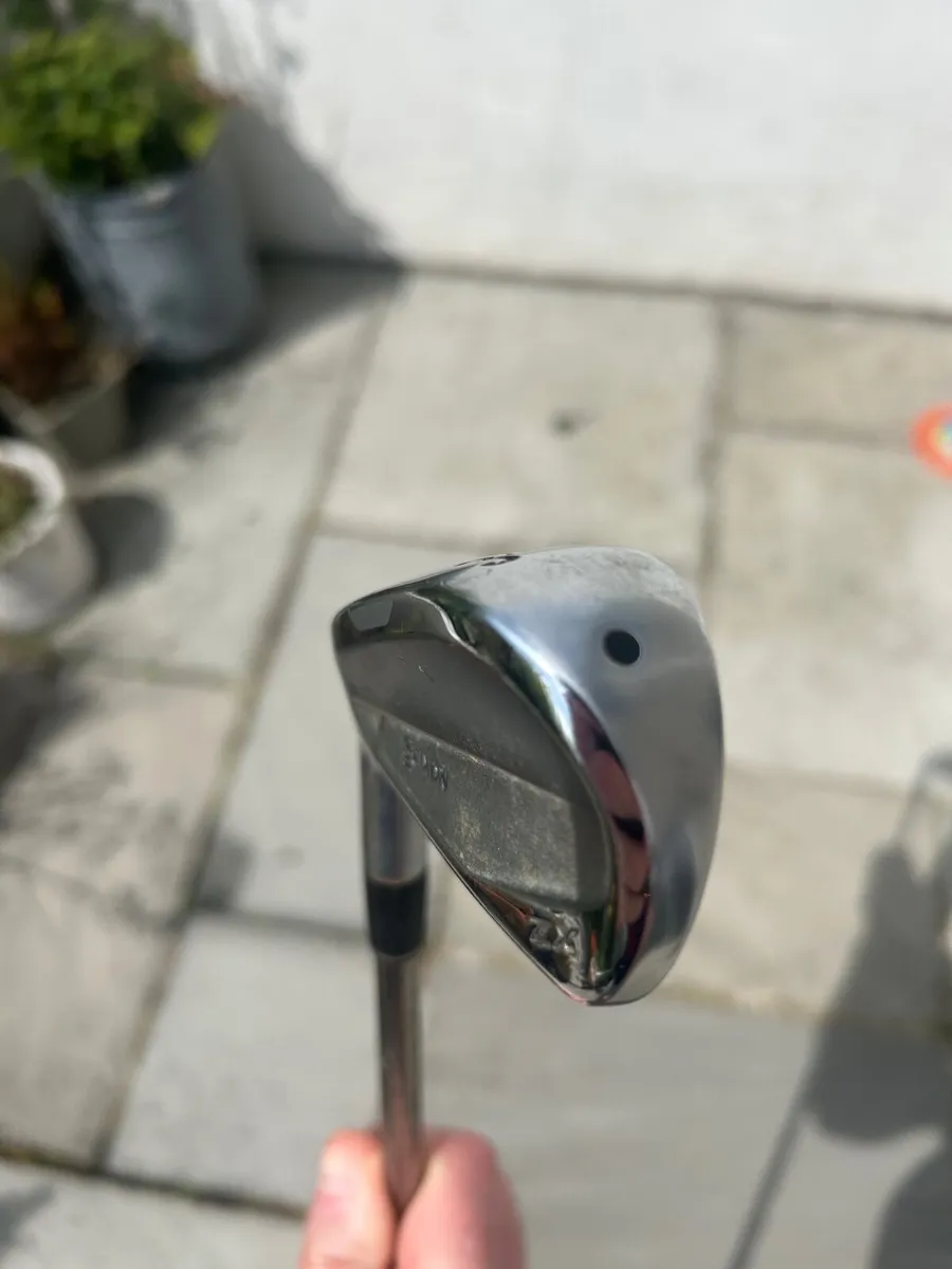 Left handed Srixon 3iron utility club - Image 3