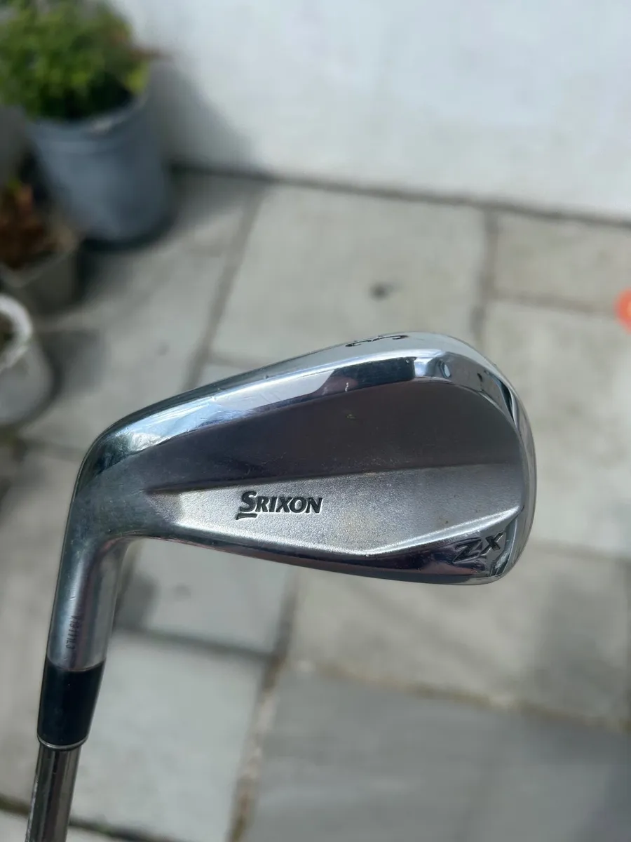 Left handed Srixon 3iron utility club - Image 4