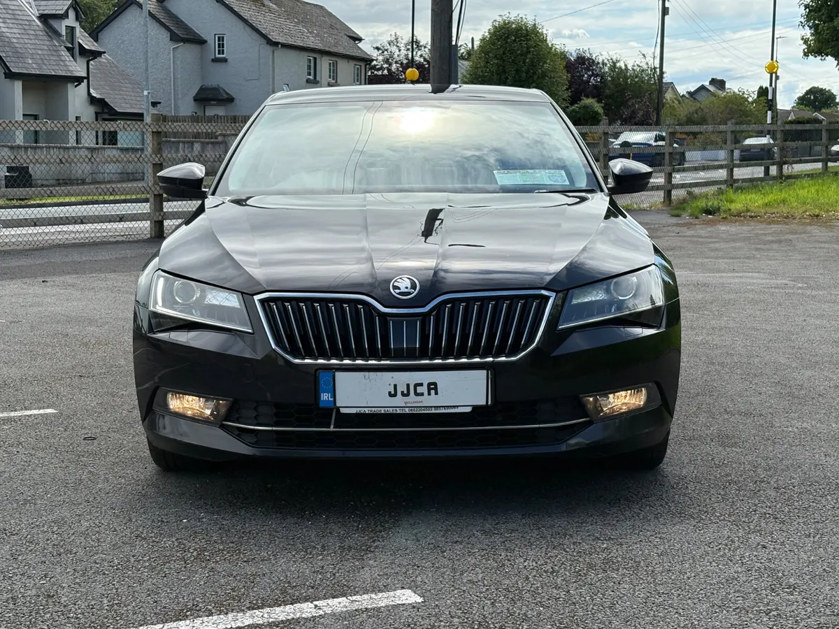 ABSOLUTELY IMMACULATE AUTOMATIC SUPERB - Image 3