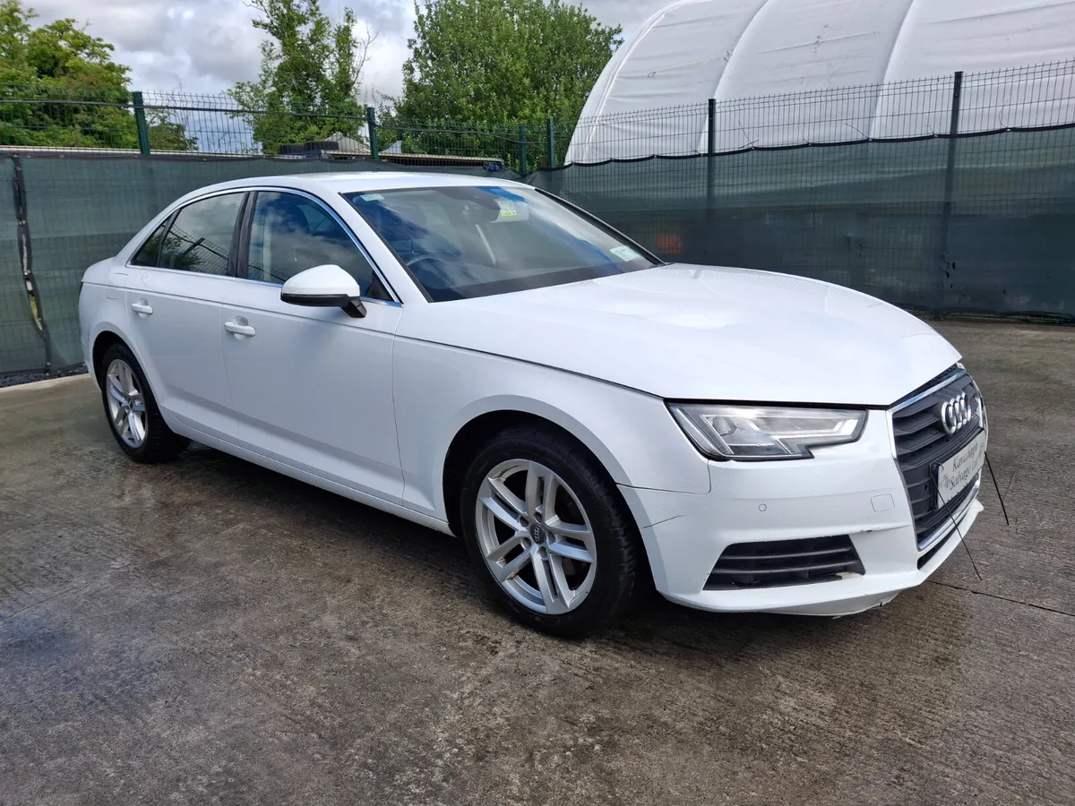 152 Audi A4 Ultra 2.0 Tdi Light damage - Image 4