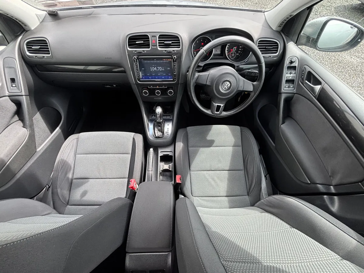 Volkswagen Golf 2012 - Image 4
