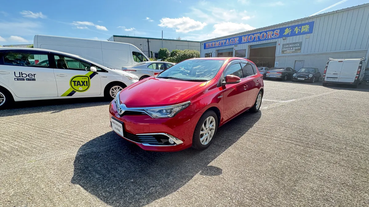 Toyota Auris 1.8 HYBRID 2016 - Image 3