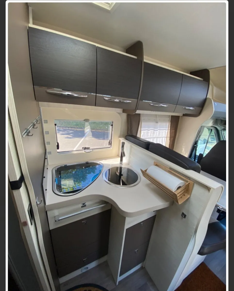 Motorhome / Campervan - Image 3