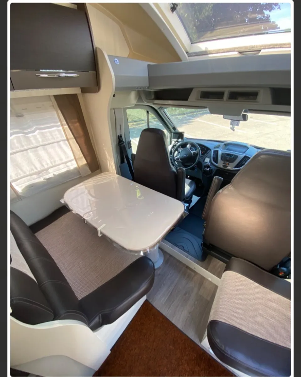 Motorhome / Campervan - Image 4