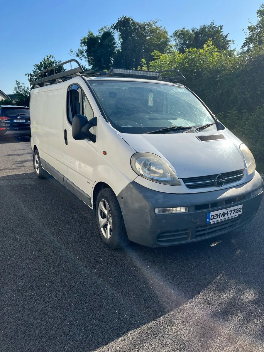 Opel vivaro van - Image 1