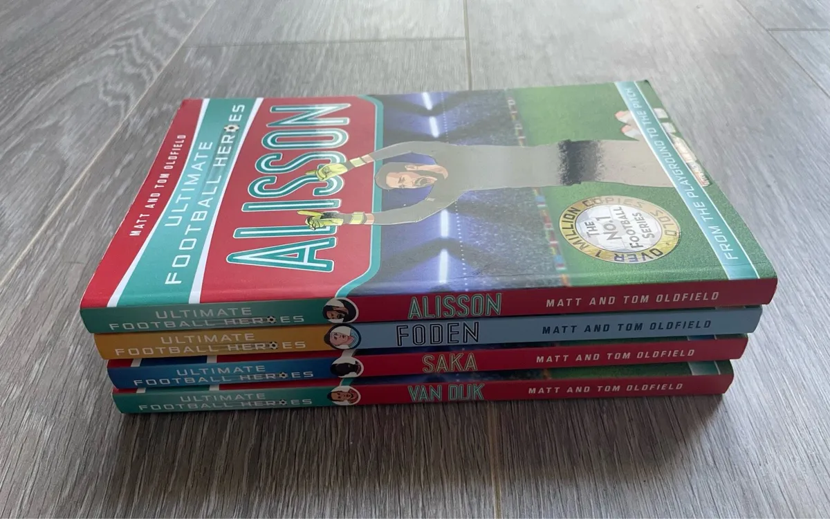 5 Ultimate Football Heroes Kids Books plus 1 FREE - Image 2