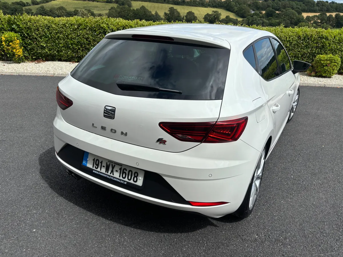 2019 SEAT Leon FR 2.0 Diesel 150hp DSG 5Dr H/B - Image 3