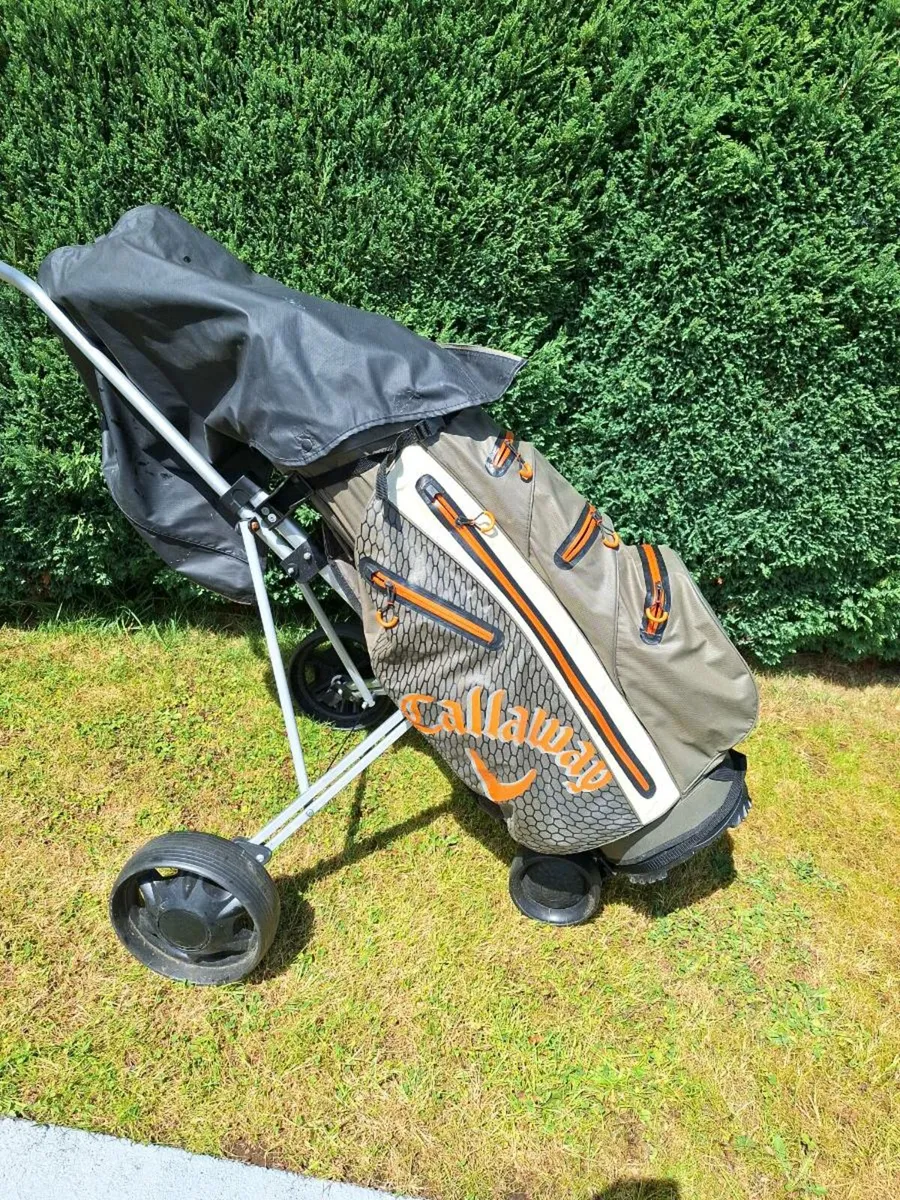 Golf clubs, full set, bag and trolley - Image 1