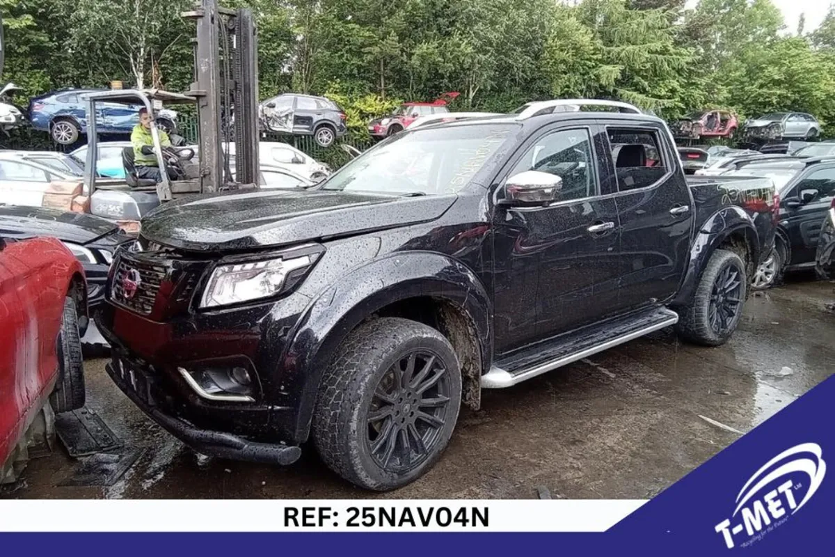 2017 NISSAN NAVARA BREAKING FOR PARTS - Image 1