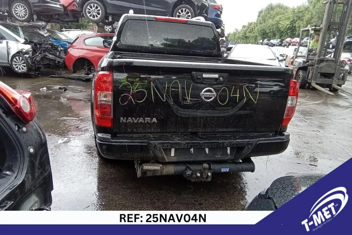 2017 NISSAN NAVARA BREAKING FOR PARTS - Image 4