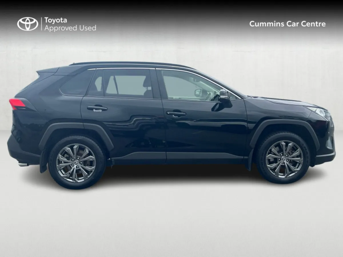 Toyota RAV4 RAV4 HYBRID SOL 4DR AUTO - Image 3