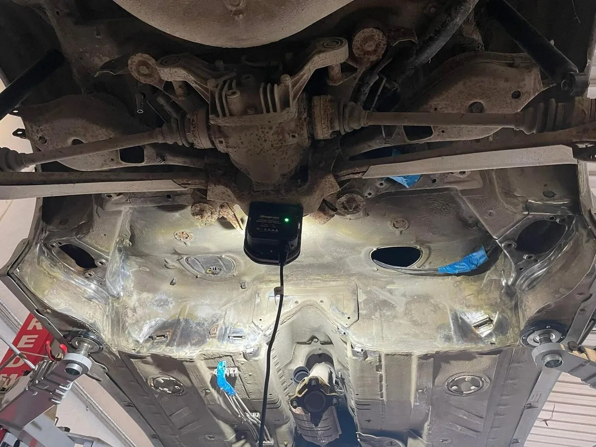 1998 E36 318is **PROJECT** - Image 3
