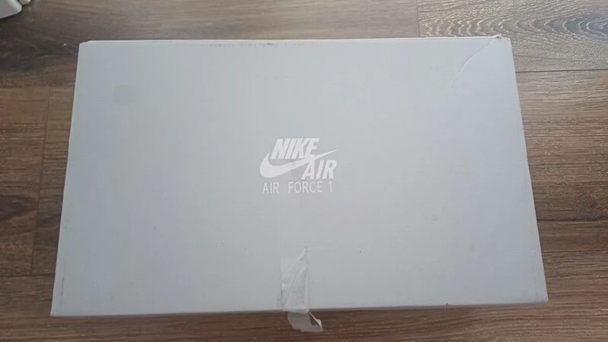 Nike Airforce 1 - Image 2