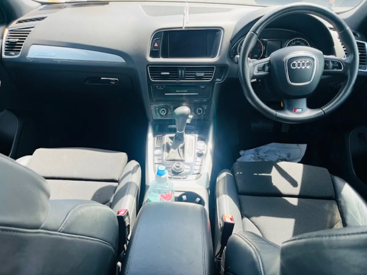 Audi Q5 2011 - Image 2