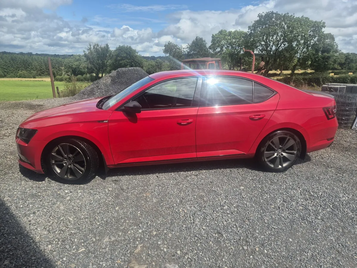 Skoda Superb Sportline - Image 1