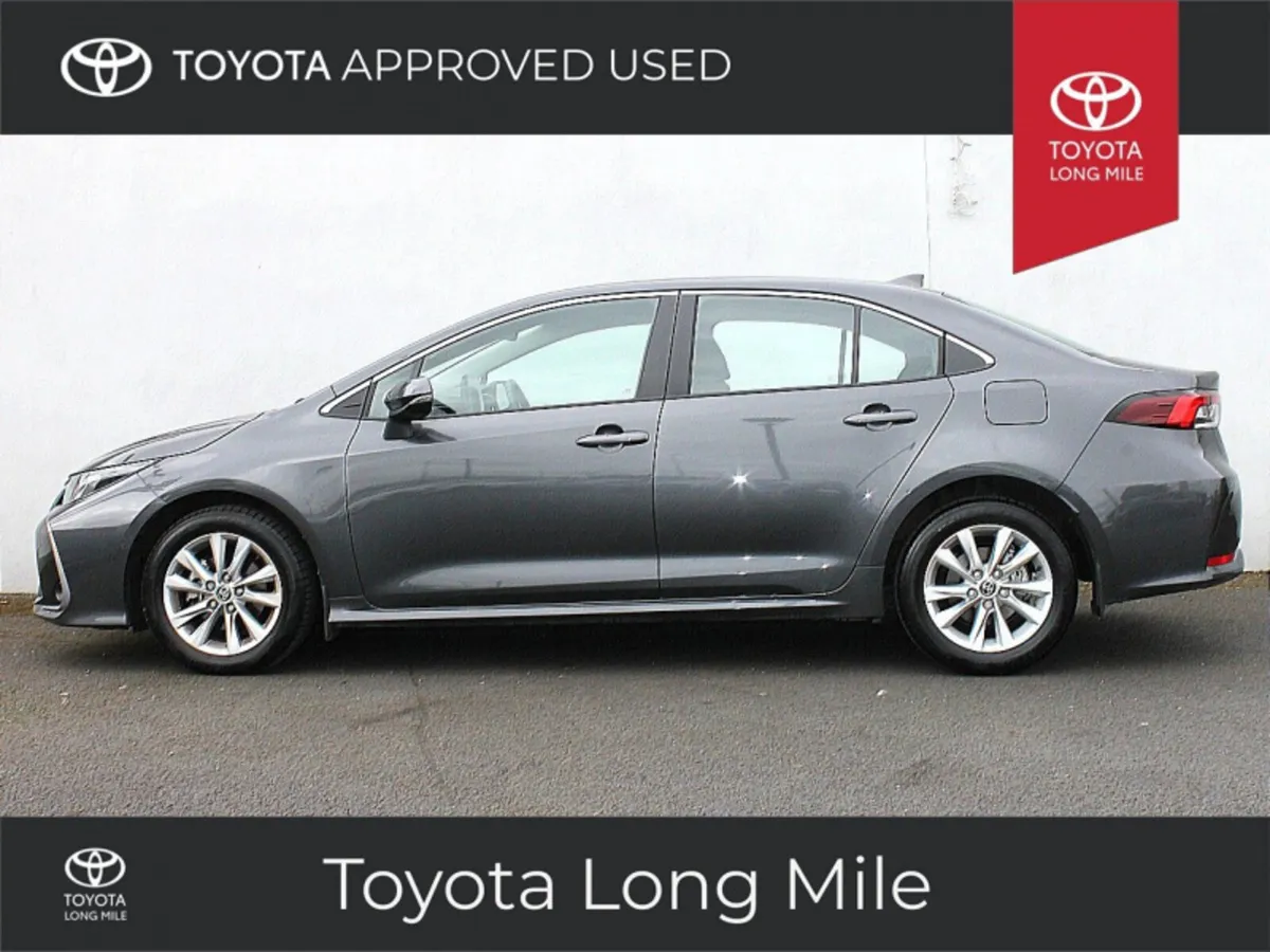 Toyota Corolla 1.8 Hybrid Luna 4dr - Image 2