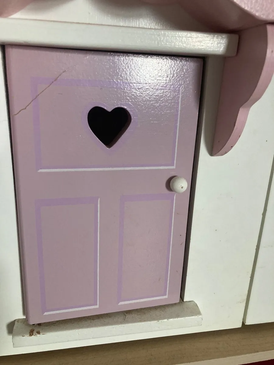 Wooden doll house - Image 3