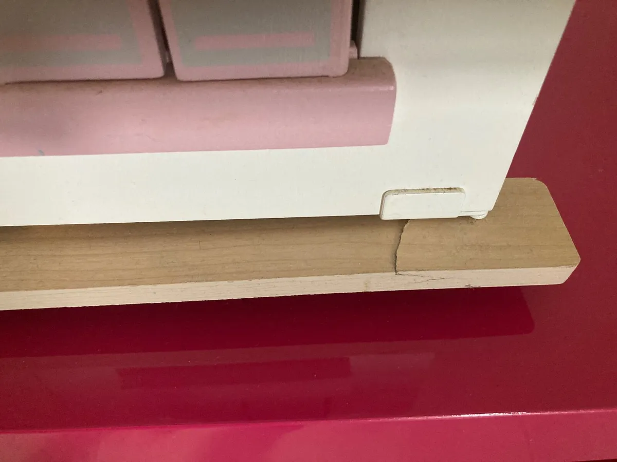 Wooden doll house - Image 4