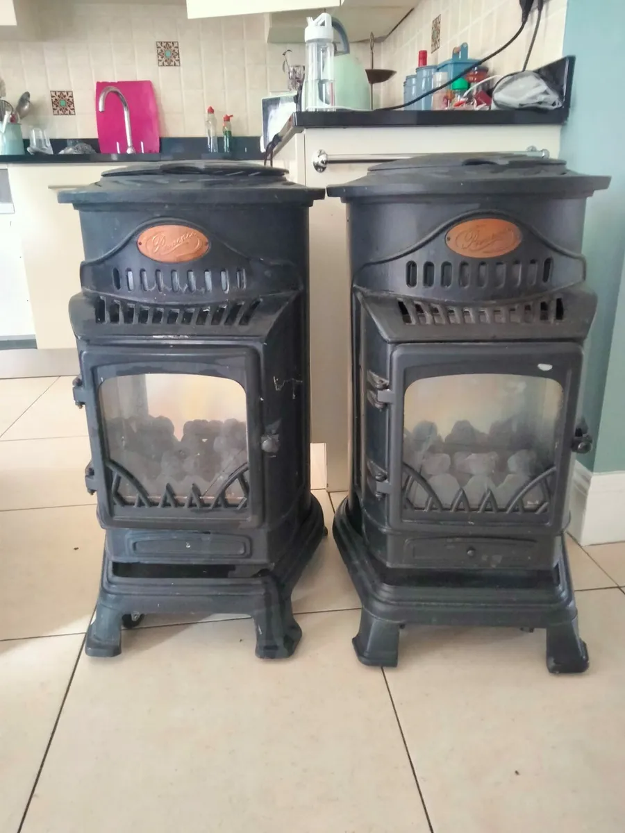 2 Provence heaters