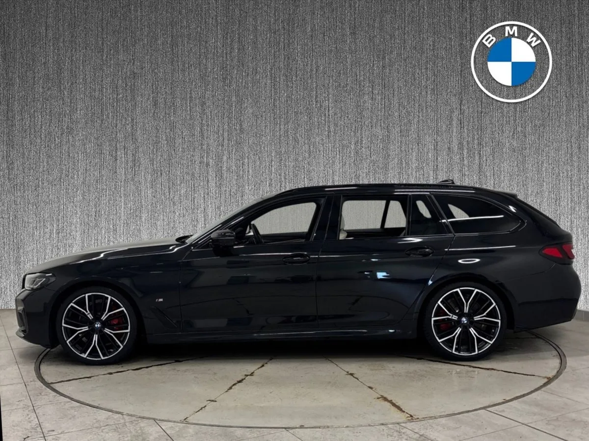 BMW 5 Series 520d M Sport Touring - Image 4