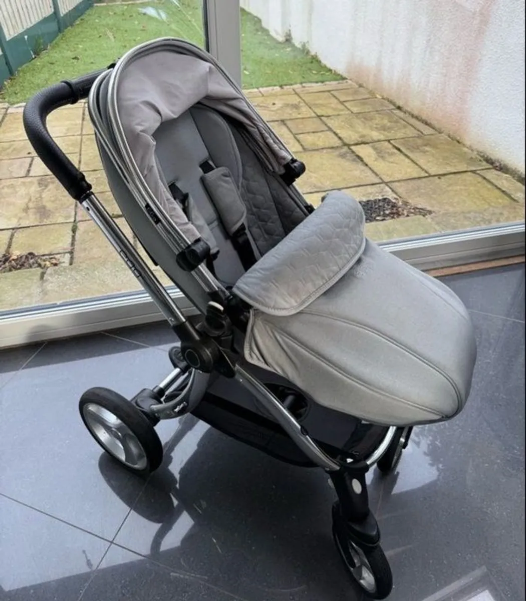 Egg 2 travel system - Image 4
