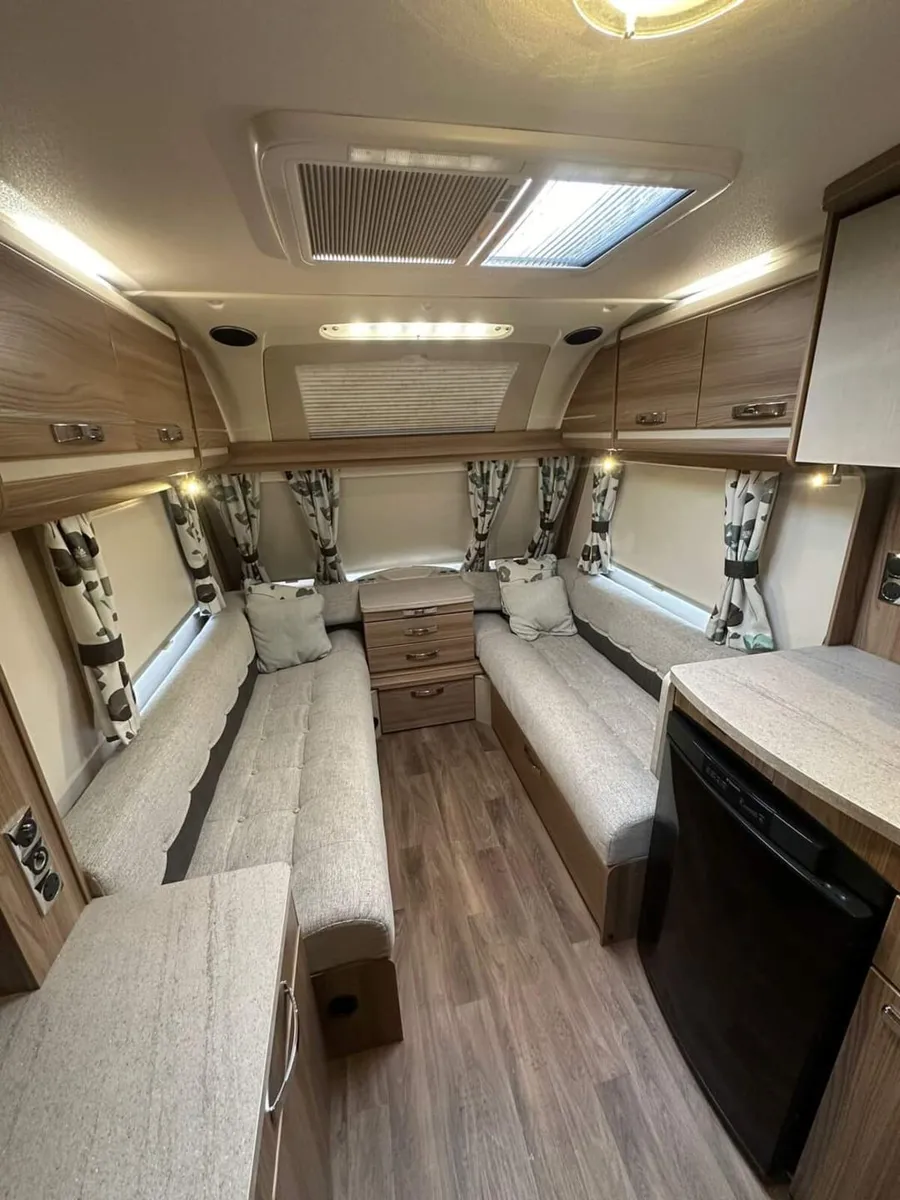 Swift Challenger Sport 442 Caravan 2015 - Image 3