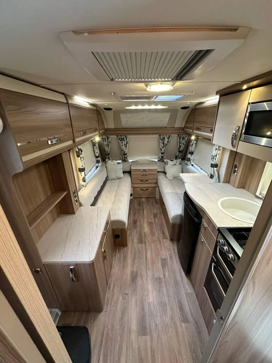Swift Challenger Sport 442 Caravan 2015 - Image 4