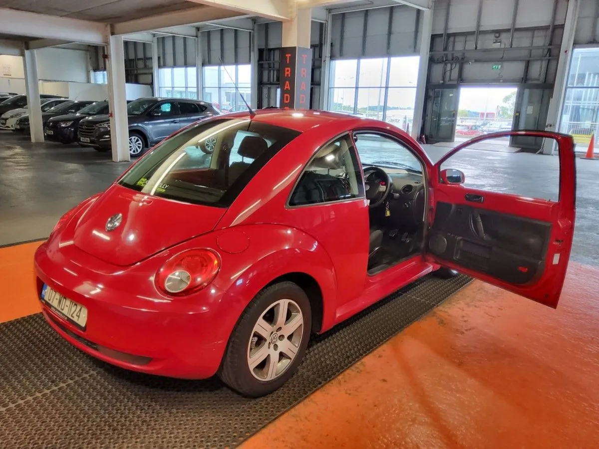 Volkswagen Beetle 1.4 Highline - Image 3