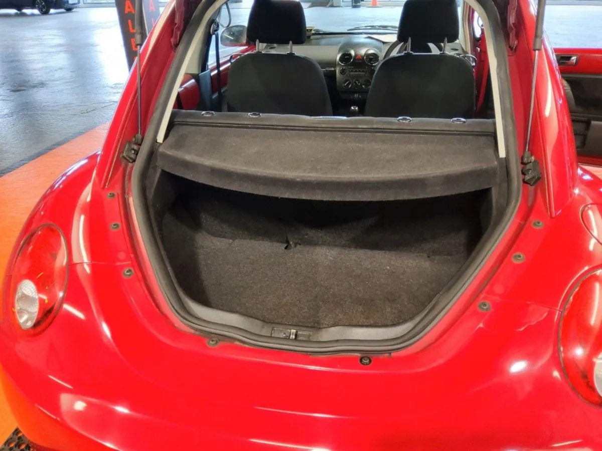 Volkswagen Beetle 1.4 Highline - Image 4