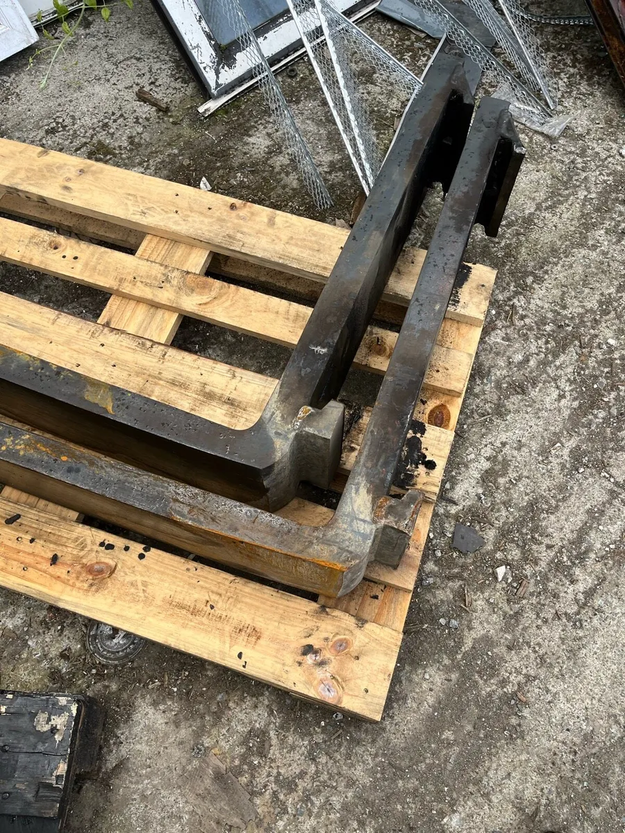 PALLET FORKS Heavy set - Image 2