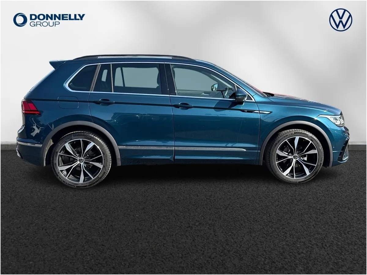Volkswagen Tiguan Estate Special Edition R-Line Ed - Image 4
