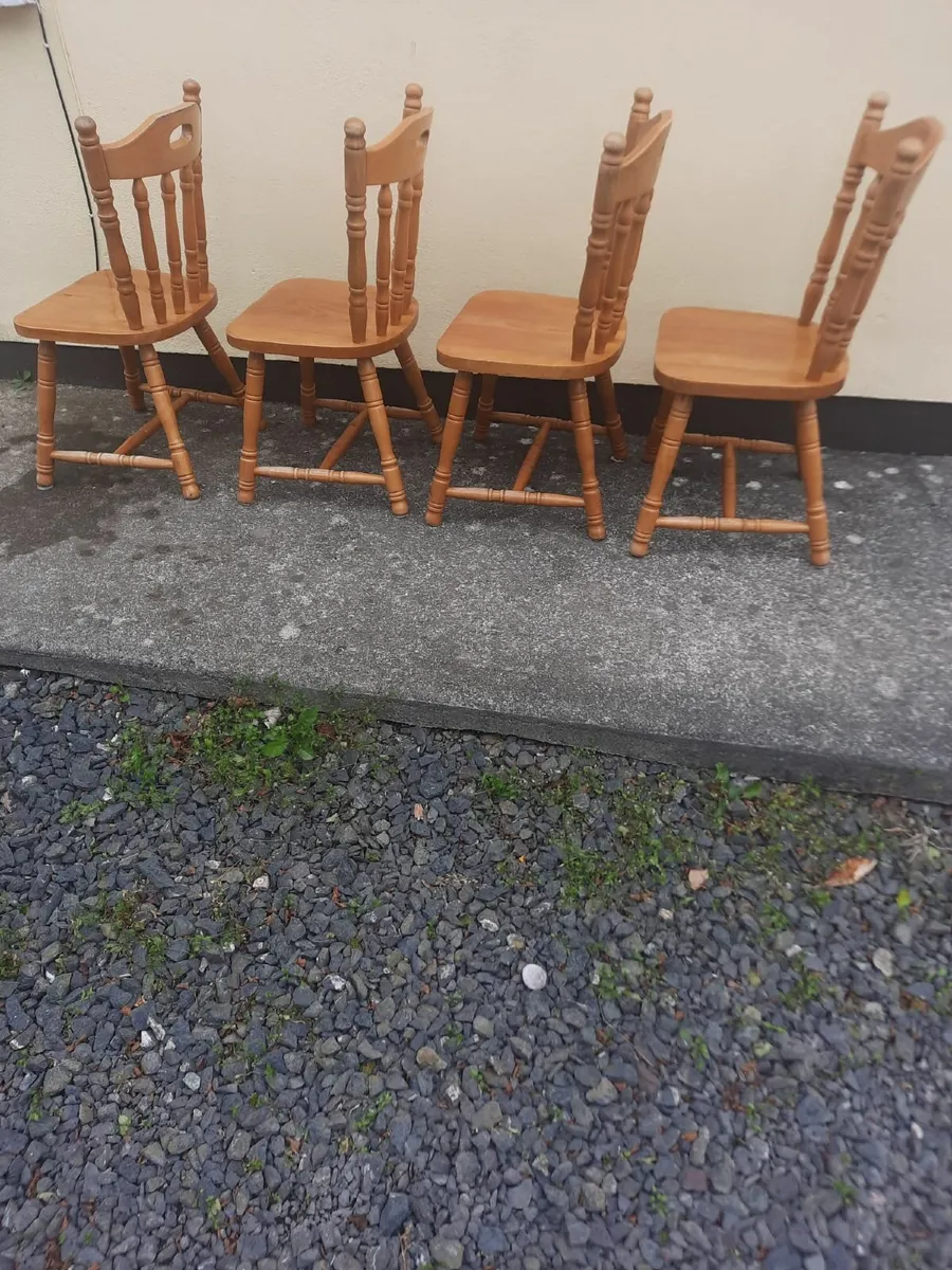 Kitchen chairs - Image 3