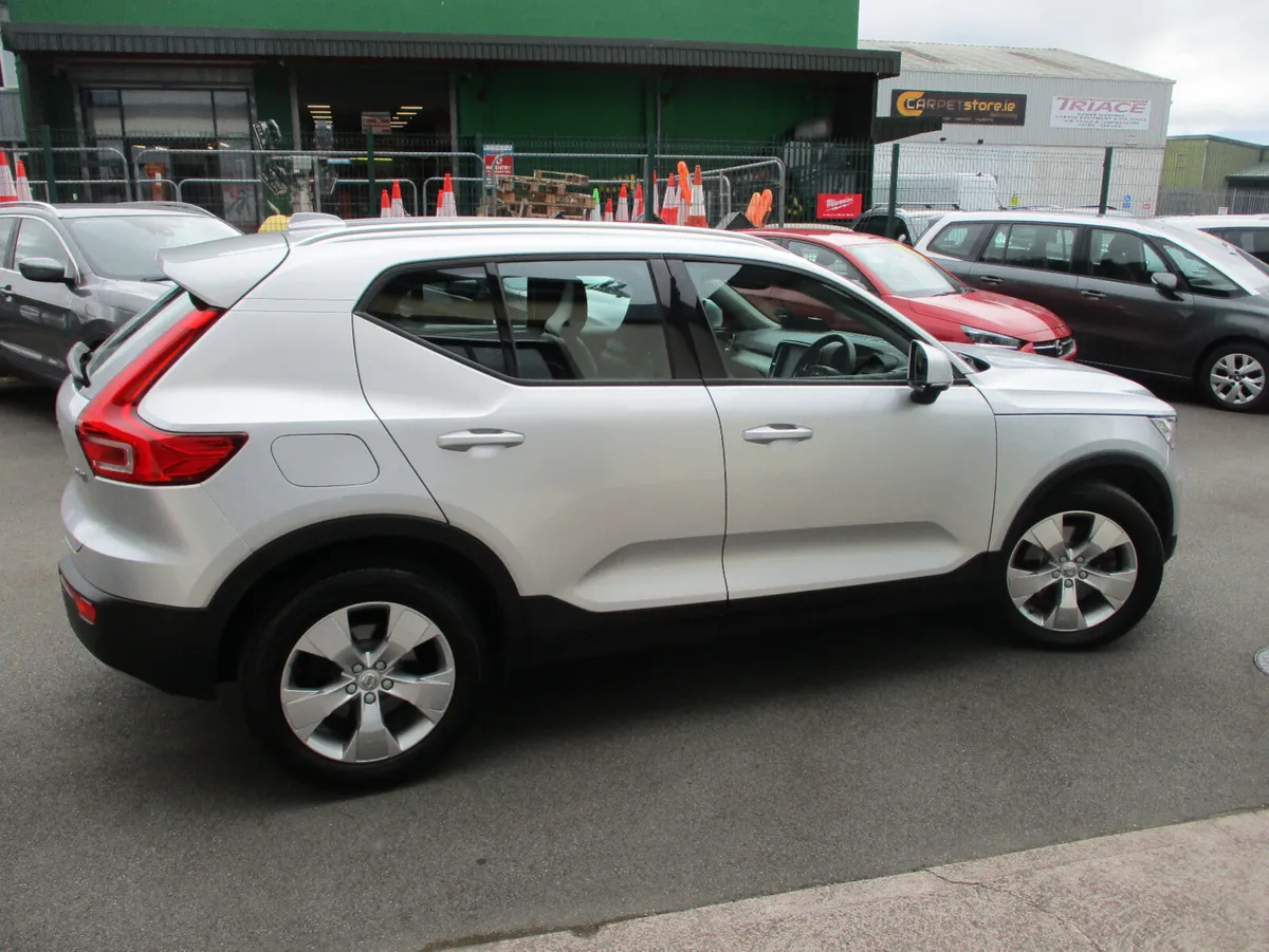 Volvo XC40 D4 AWD AUTO d2018 - Image 4