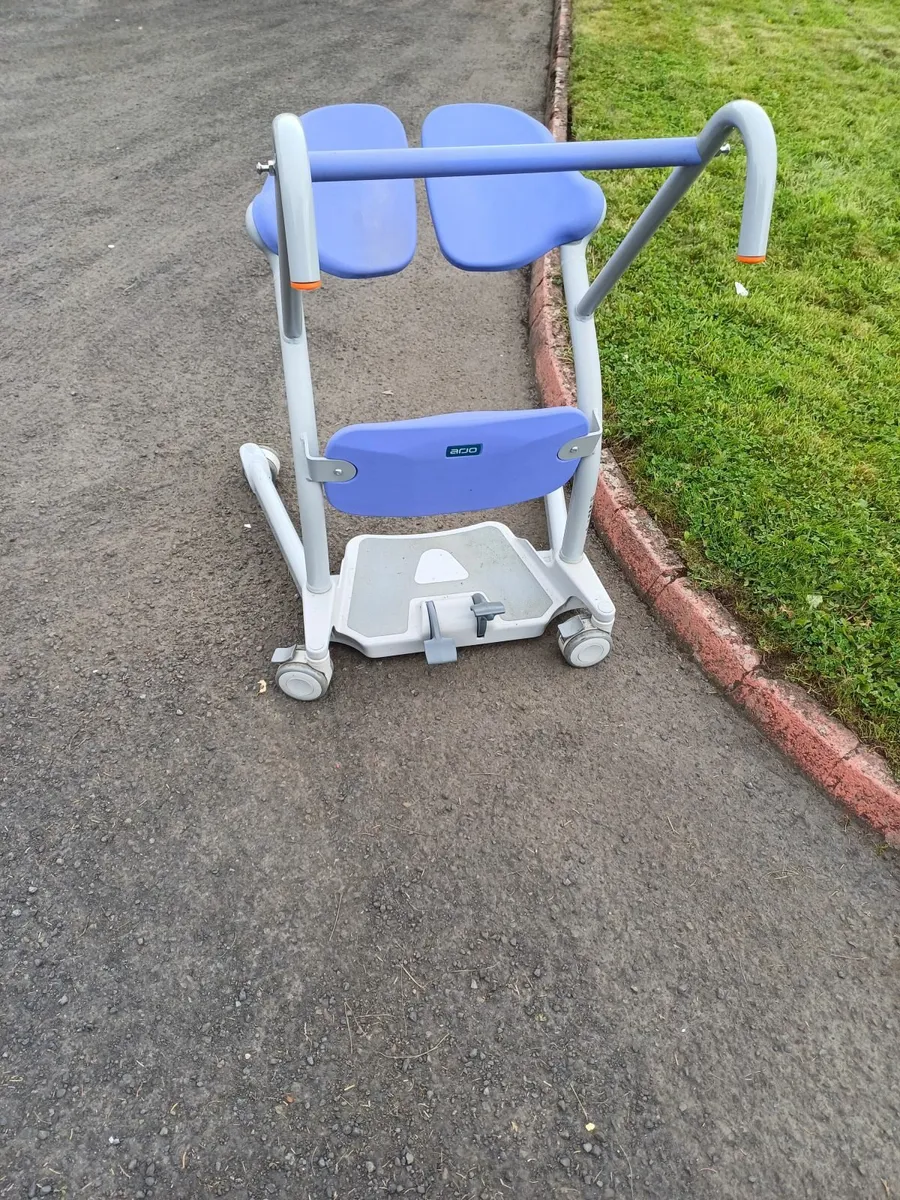 Medical equipment - Image 2