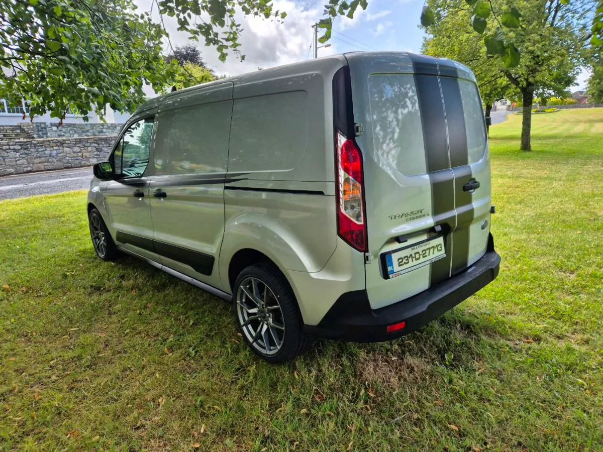 Ford Transit Connect - Image 3