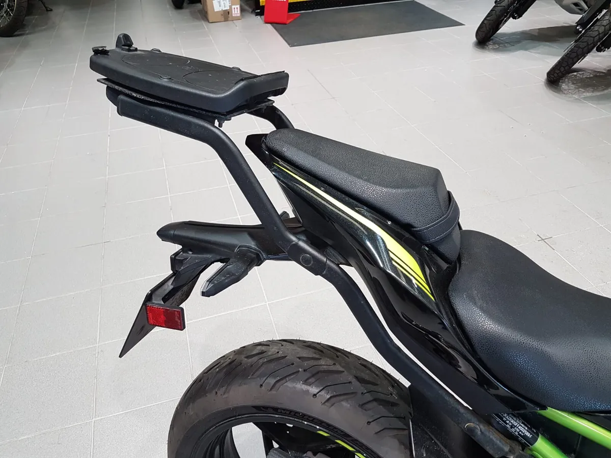 Kawasaki Z900 - Image 4
