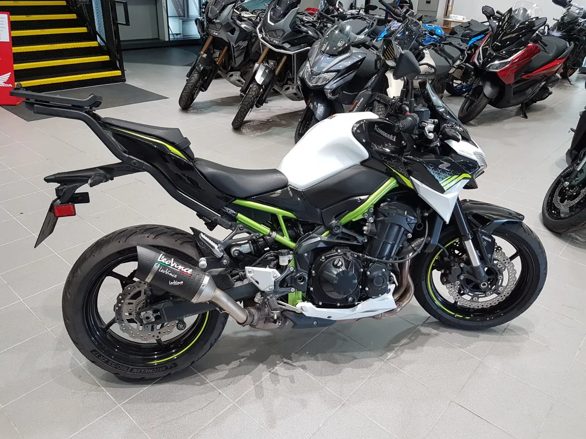 Kawasaki Z900 - Image 3