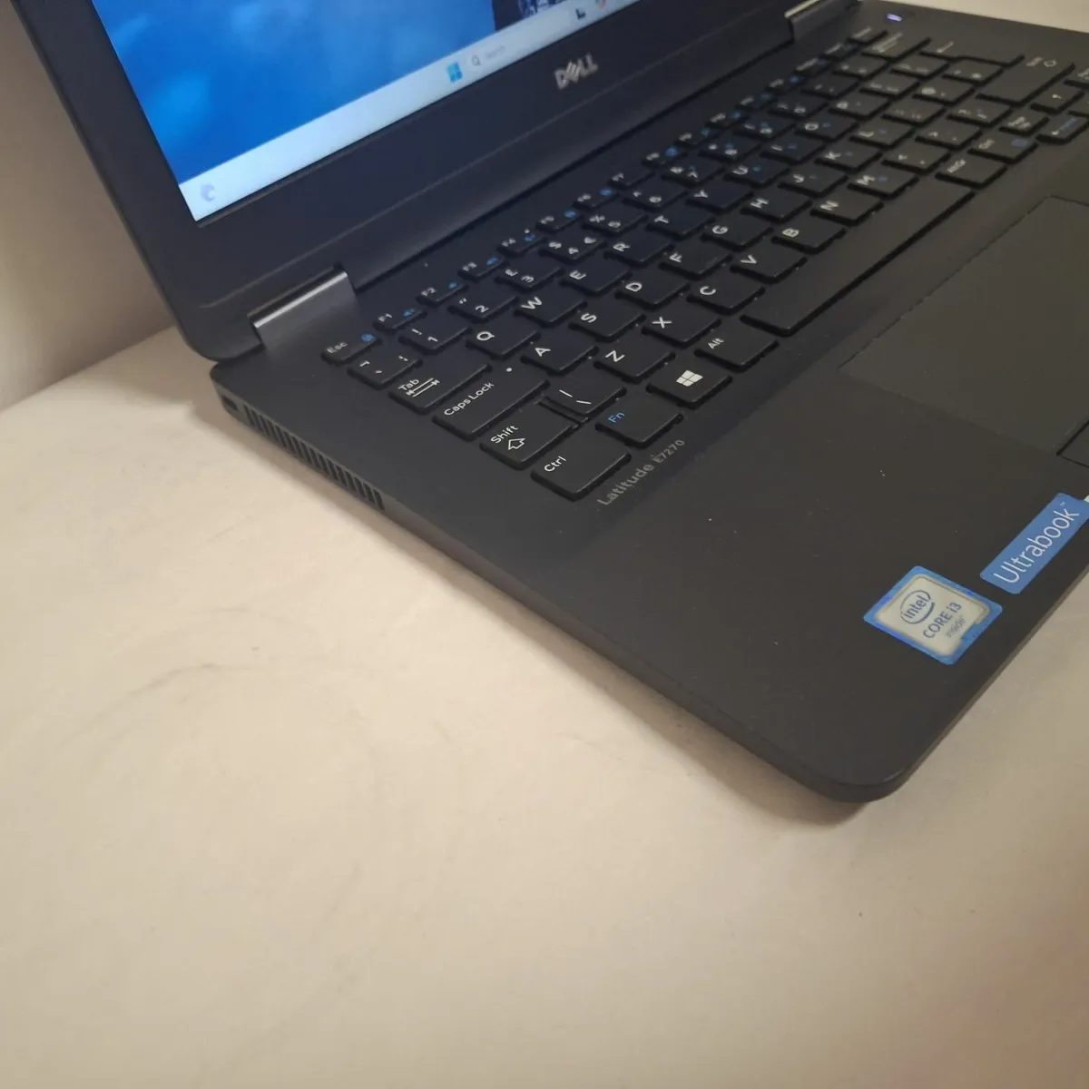 Dell Latitude E7270 | i3-6100U | 16GB RAM Laptop - Image 2